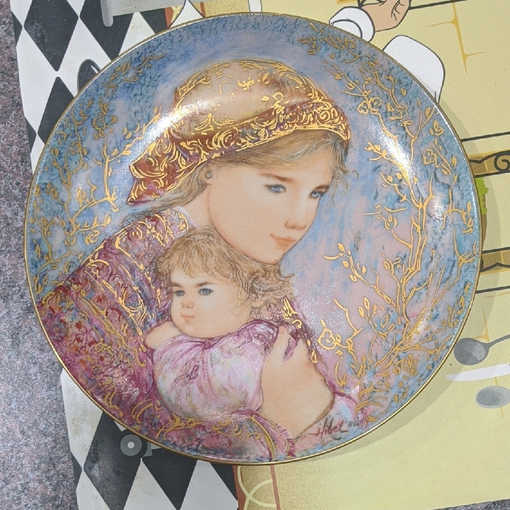 Mother's Day Plate By Hibel